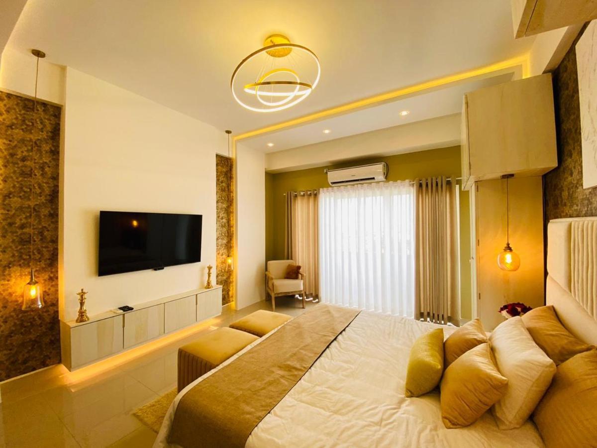 Ocean Breeze - Udaya Luxury Apartments Negombo Eksteriør billede